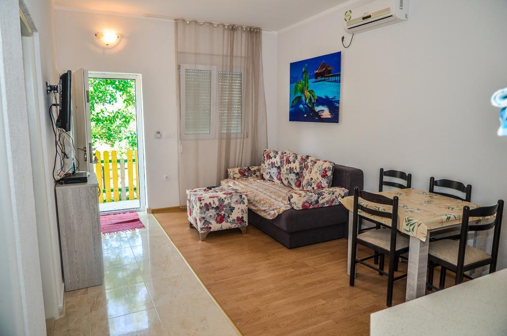 Apartments Paradise Ulcinj Eksteriør billede