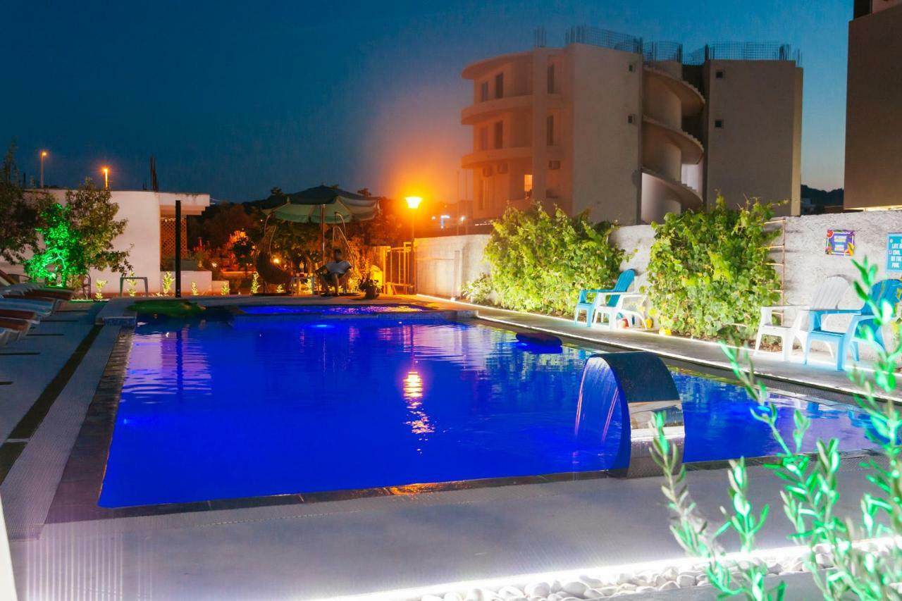 Apartments Paradise Ulcinj Eksteriør billede
